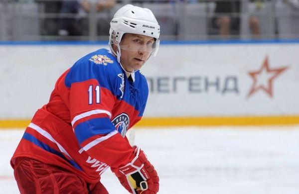 <br />
Путин выйдет на лед Ночной хоккейной лиги<br />
