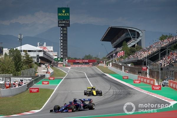 Хорнер настоял на проведении тестов Ф1 в Барселоне, даже если Гран При покинет трассу