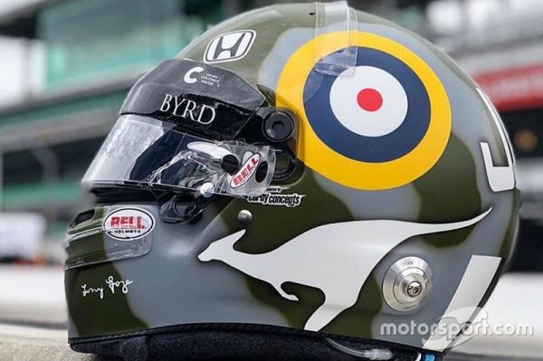 Австралиец в память о деде украсил шлем для Indy 500 эмблемой британских ВВС 