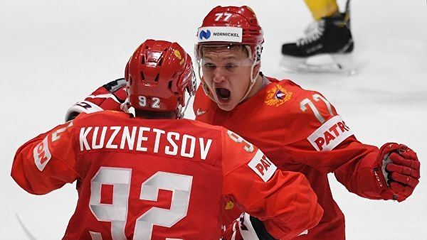 <br />
Три хоккеиста сборной России не прилетели с командой в Москву<br />
